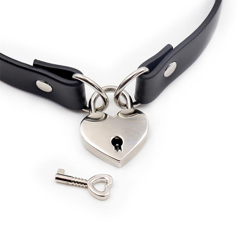 Collar con Candado de Corazon Cuero Vegano Talla Unica
